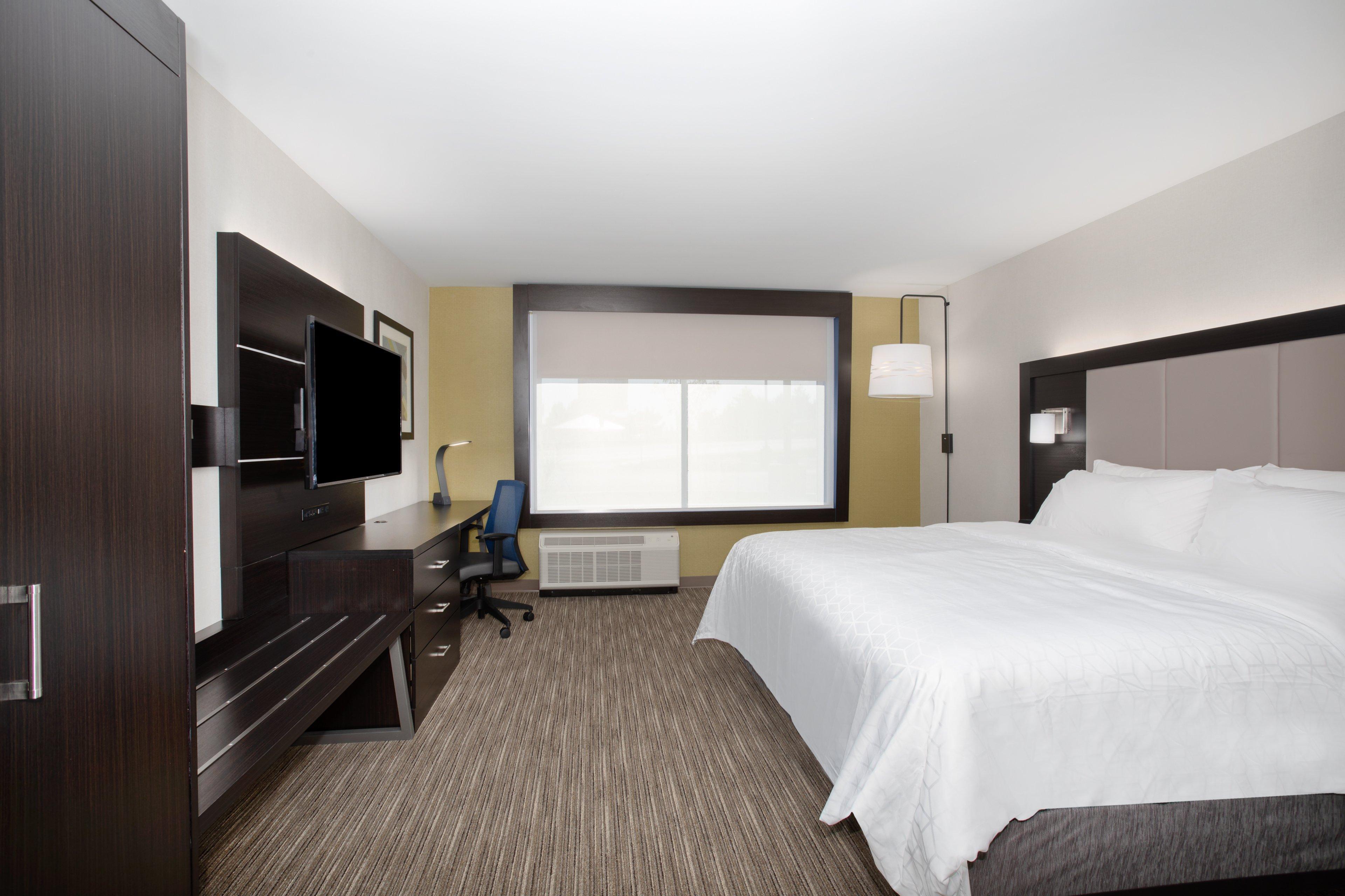 Holiday Inn Express & Suites - Ely By Ihg Exterior photo